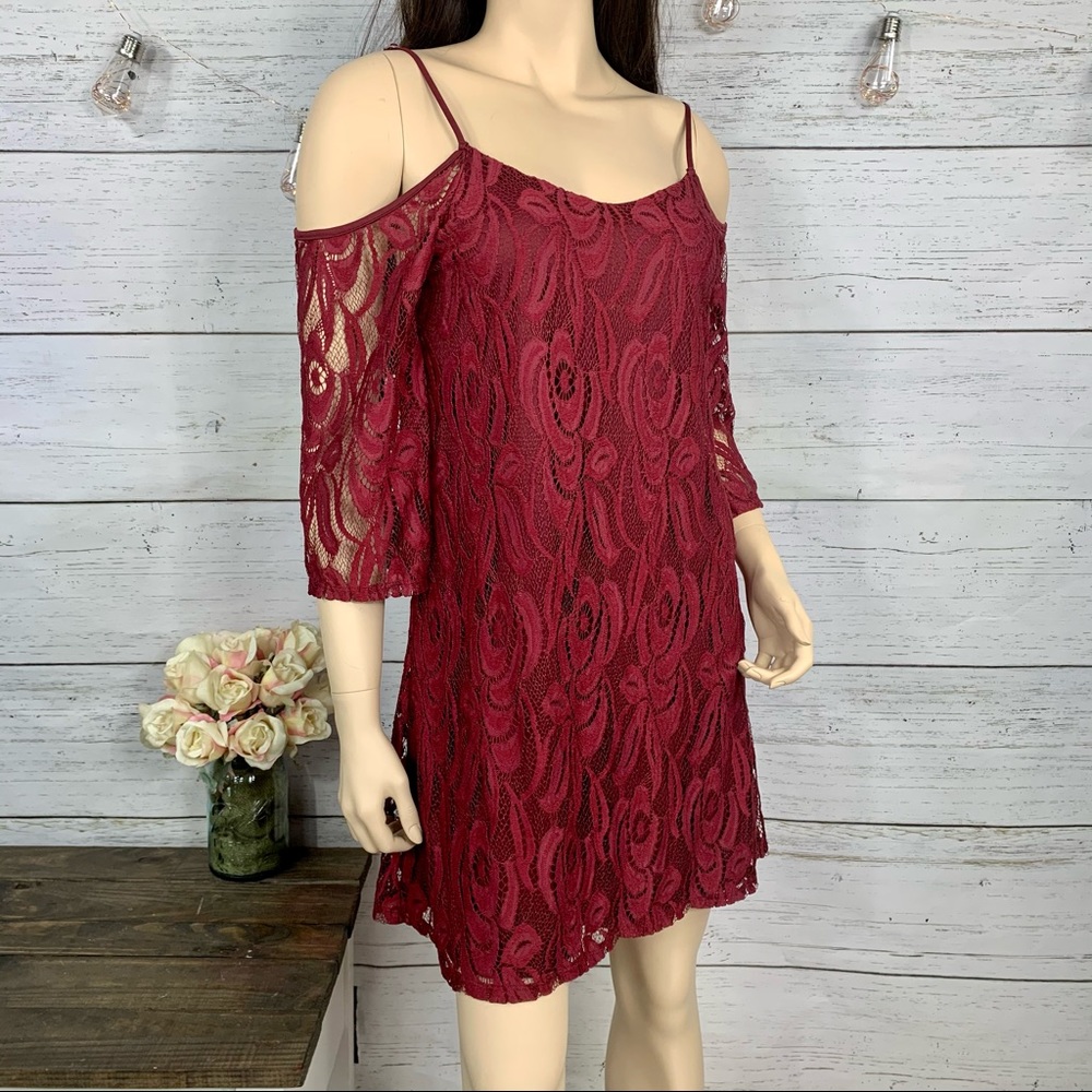 MIAMI Burgundy Lace Cold Shoulder Dress